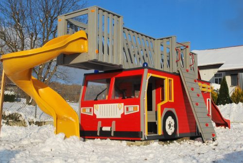 Camion dei pompieri - PARCO GIOCHI in legno per bambini PZ24