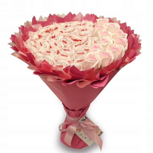 Dolce bouquet con rose Raffaello e sapone, regalo per un matrimonio