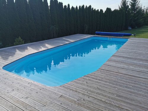 Piscina rettangolare 950 x 360 cm