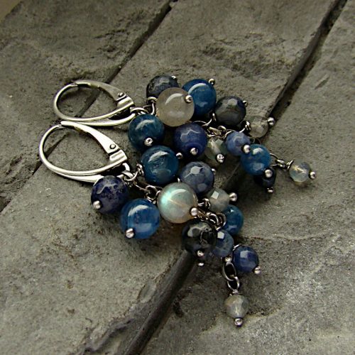  RayOfArt -Orecchini in argento con grappolo di labradorite, sodalite e cianite