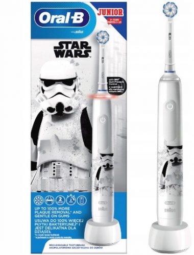  ORAL-B PRO 3 JUNIOR SPAZZOLINO ELETTRICO PER BAMBINI STAR WARS