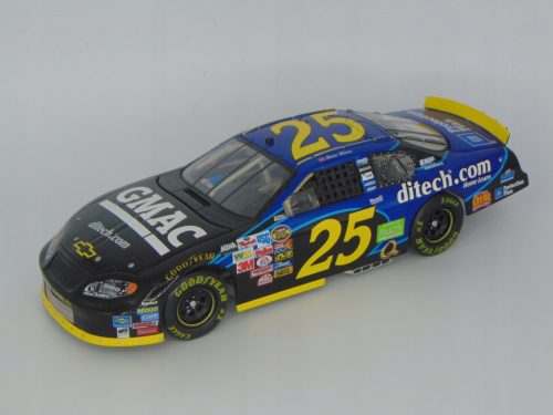  AZIONE 2004 BRIAN VICKERS #25 CHEVY MONTE CARLO GMAC DITECH.COM NASCAR 1:24