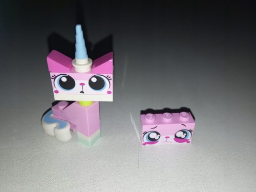  Minifigure del film LEGO - tlm093 Unikitty